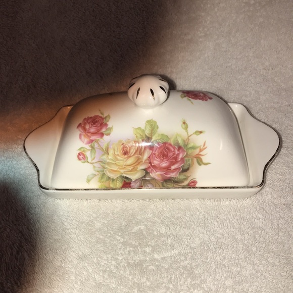 Grace’s Teaware Butter Dish with Pink and Yellow Flowers - Picture 3 of 10